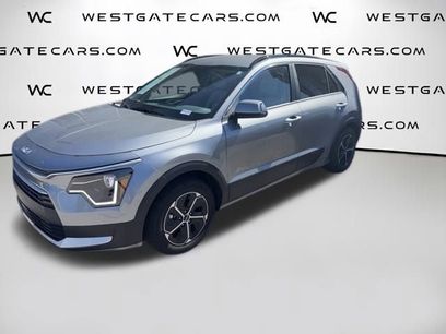 Certified 2025 Kia Niro EX