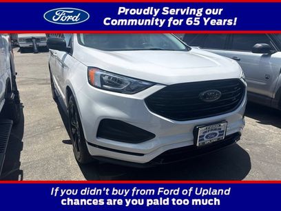 Used 2022 Ford Edge SE w/ Black Appearance Package