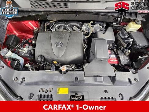 Used 2018 Toyota Highlander SE AWD/4WD image 14