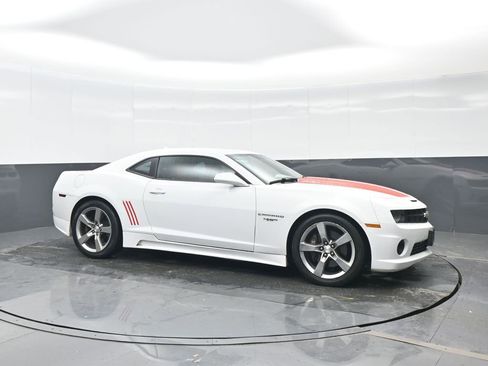 Used 2012 Chevrolet Camaro SS w/ RS Package image 8
