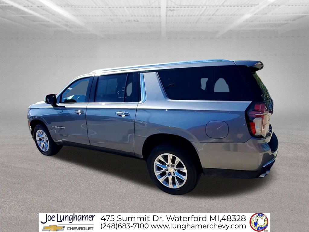 Used 2022 Chevrolet Suburban Premier AWD/4WD image 6