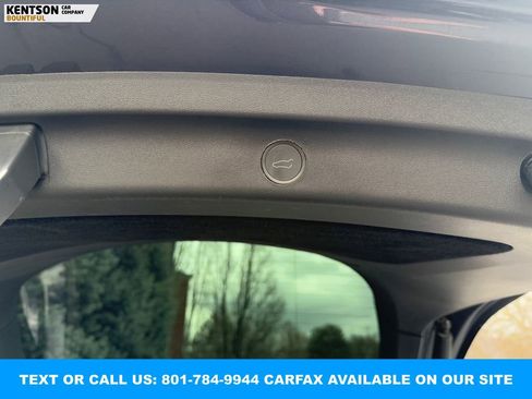 Used 2024 Tesla Model Y Long Range image 35