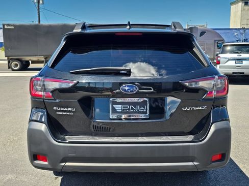 Used 2024 Subaru Outback Premium AWD/4WD image 7