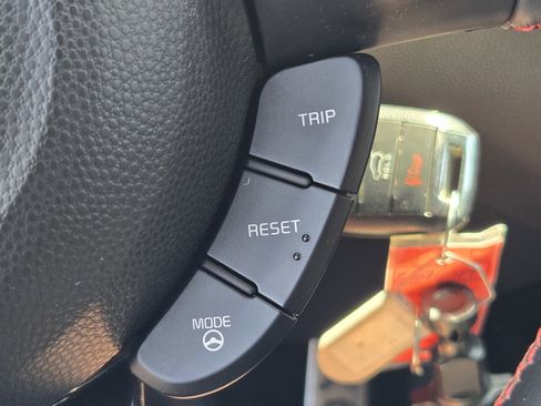 Used 2014 Kia Soul + image 22