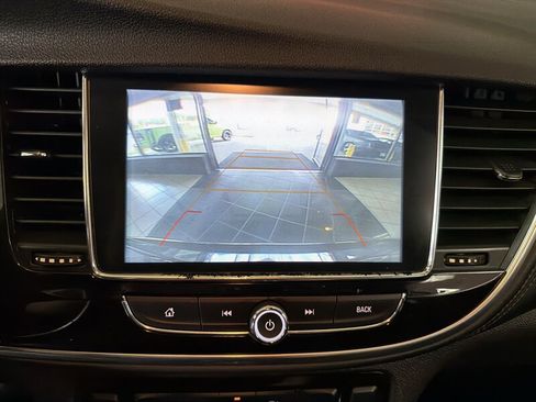 Used 2021 Buick Encore Preferred w/ Safety Package II FWD image 10
