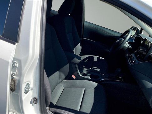 Used 2024 Toyota Corolla LE FWD image 7