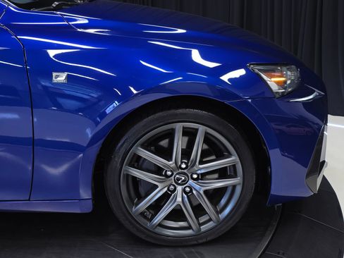 Used 2017 Lexus IS 350 F Sport RWD image 49