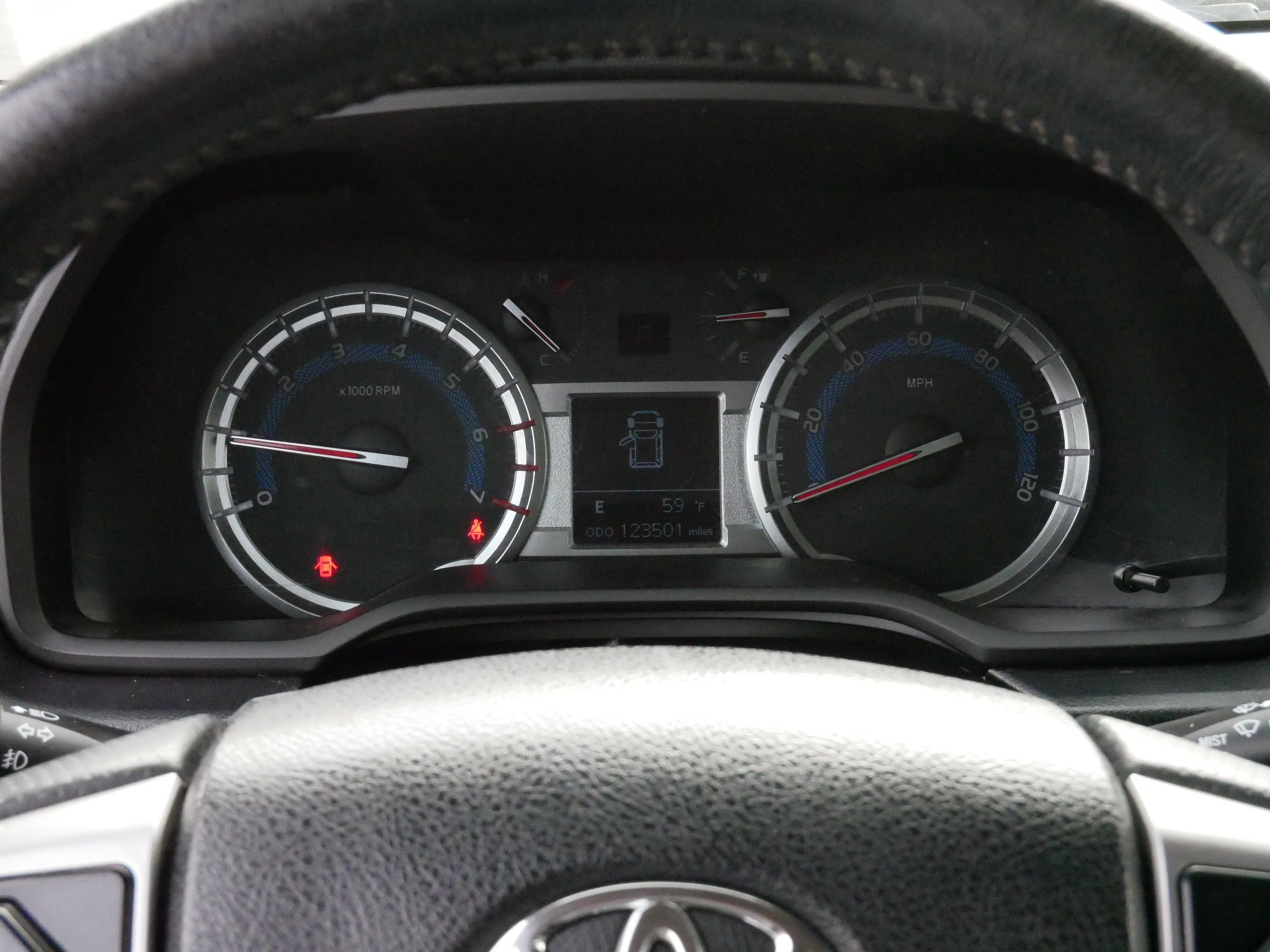 Used 2018 Toyota 4Runner Limited AWD/4WD image 21