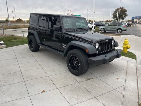 Used 2015 Jeep Wrangler Unlimited Sport w/ Quick Order Package 24S image 2