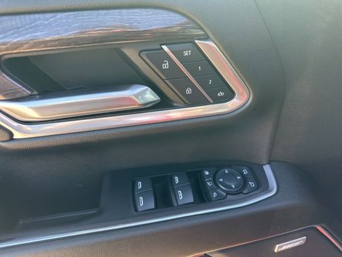 Used 2024 Chevrolet Silverado 2500 LTZ w/ LTZ Plus Package image 16