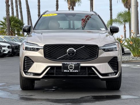 New 2026 Volvo XC60 B5 Plus w/ Protection Package Premier image 8