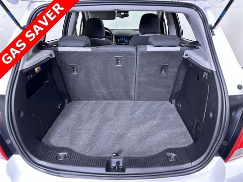 Used 2017 Chevrolet Trax LT image 27