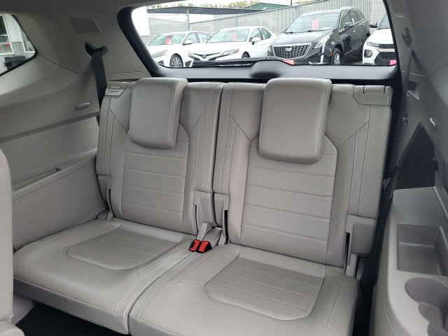 Used 2022 Volkswagen Atlas SEL Premium AWD/4WD image 17