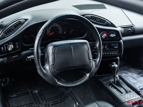 Used 1995 Chevrolet Camaro Z28 image 19