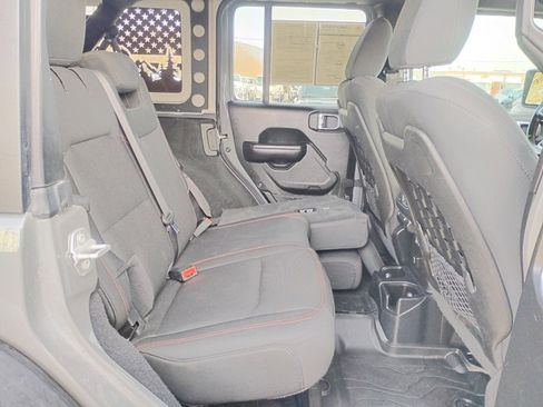 Used 2020 Jeep Wrangler Unlimited Rubicon image 31