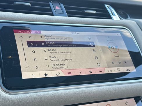 Used 2022 Land Rover Range Rover Sport HSE Silver Edition image 17