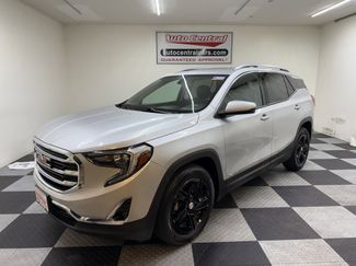 Used 2019 GMC Terrain SLT image 1