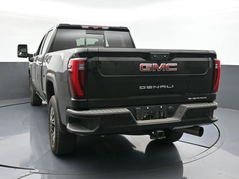 Used 2024 GMC Sierra 2500 Denali w/ Denali Reserve Package image 7