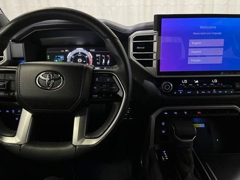 Used 2024 Toyota Tundra Platinum AWD/4WD image 21