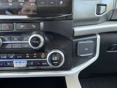 Used 2024 Ford Expedition Max XLT AWD/4WD image 37