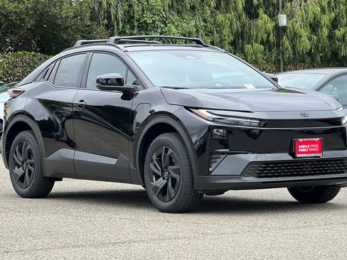 New 2026 Toyota C-HR AWD/4WD image 10