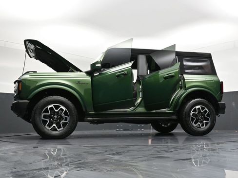 Used 2024 Ford Bronco Outer Banks image 41