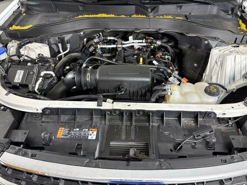 Used 2023 Ford Explorer XLT w/ Equipment Group 202A image 49