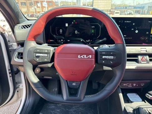 New 2026 Kia K4 GT-Line FWD image 27
