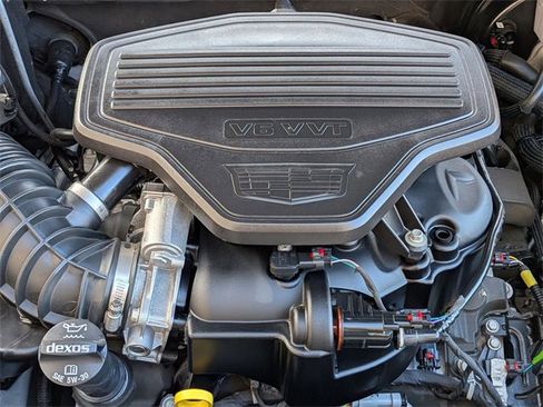 Certified 2023 Cadillac XT5 Premium Luxury w/ LPO, Floor Liner Package image 26