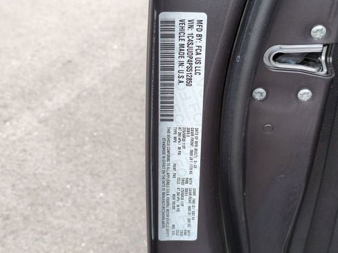 Used 2023 Jeep Wagoneer Series III w/ Preferred Equipment Group image 32