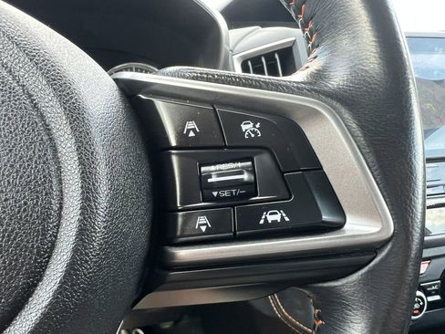 Used 2019 Subaru Crosstrek 2.0i Limited w/ Popular Package #4 image 9