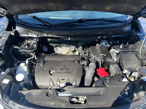 Used 2021 Mitsubishi Outlander Sport SE image 33