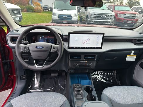 New 2025 Ford Maverick XLT w/ XLT Luxury Package image 22