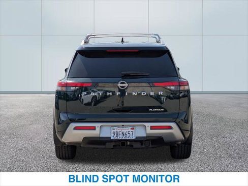 Used 2022 Nissan Pathfinder Platinum w/ Cargo Package image 8