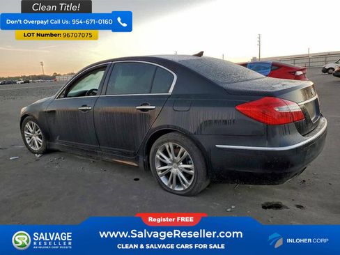 Used 2014 Hyundai Genesis 3.8 image 3