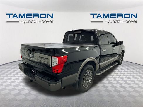Used 2017 Nissan Titan Platinum Reserve image 5