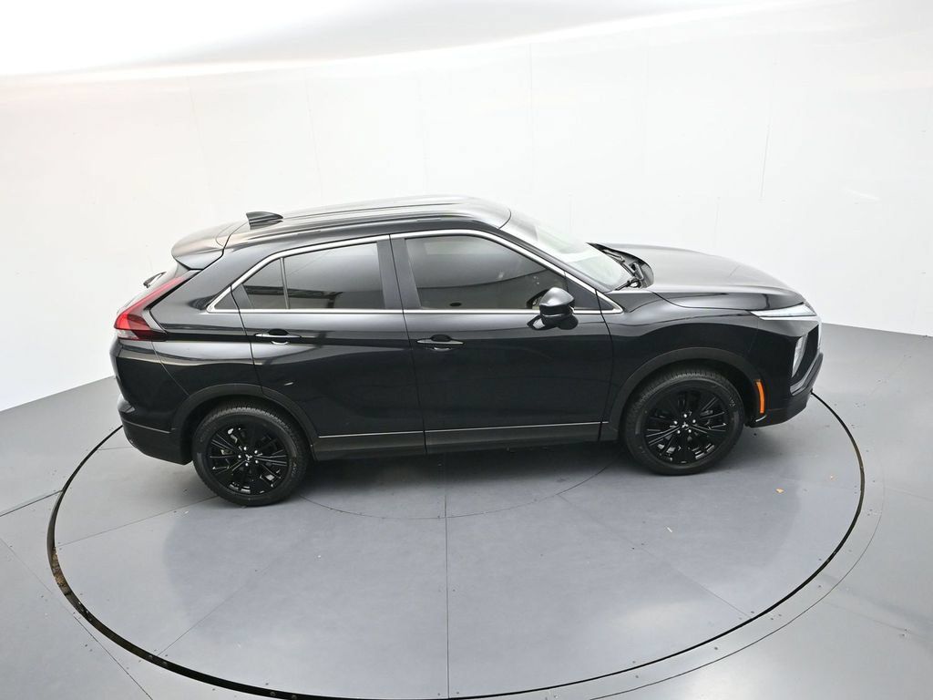 Used 2022 Mitsubishi Eclipse Cross LE AWD/4WD image 25