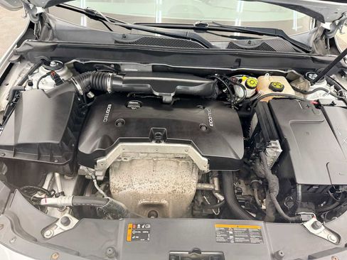 Used 2016 Chevrolet Malibu LTZ image 15