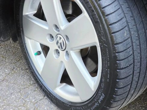 Used 2008 Volkswagen Passat Komfort FWD image 15