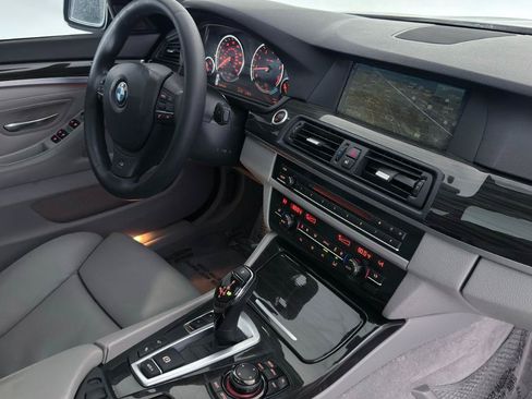Used 2013 BMW 550i Sedan RWD image 26