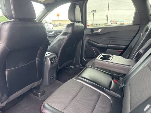 Used 2025 Ford Escape ST-Line AWD/4WD image 21