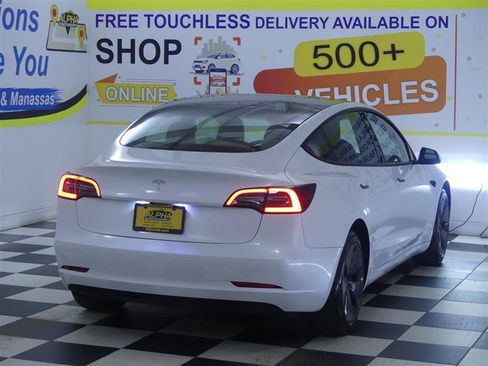 Used 2023 Tesla Model 3 Standard Range RWD image 6