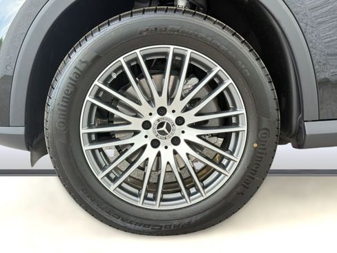 New 2026 Mercedes-Benz GLC 300 4MATIC image 12
