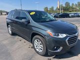 Used 2020 Chevrolet Traverse LT image 3