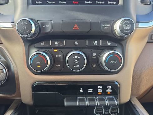 Used 2019 RAM 1500 Laramie image 22