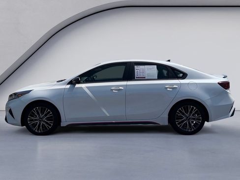 Used 2024 Kia Forte GT-Line w/ GT-Line Premium Package FWD image 2
