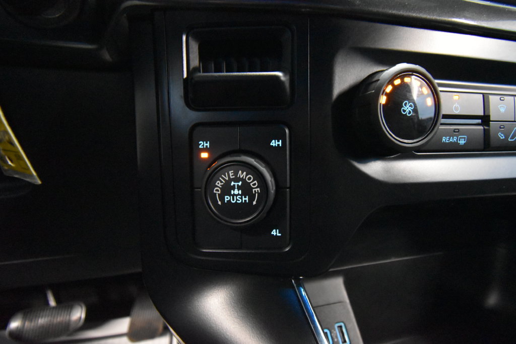 Used 2023 Ford F150 XL w/ STX Appearance Package AWD/4WD image 17