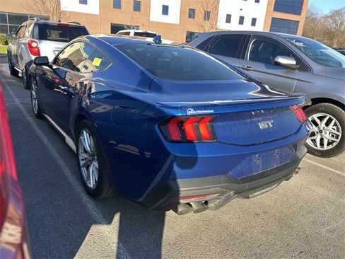 Used 2024 Ford Mustang GT Premium image 5