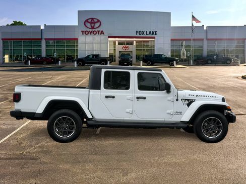 Used 2022 Jeep Gladiator Overland w/ Popular Equipment Package AWD/4WD image 6