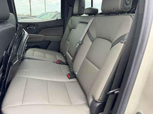 New 2026 Chevrolet Colorado ZR2 w/ ZR2 Bison Edition AWD/4WD image 13